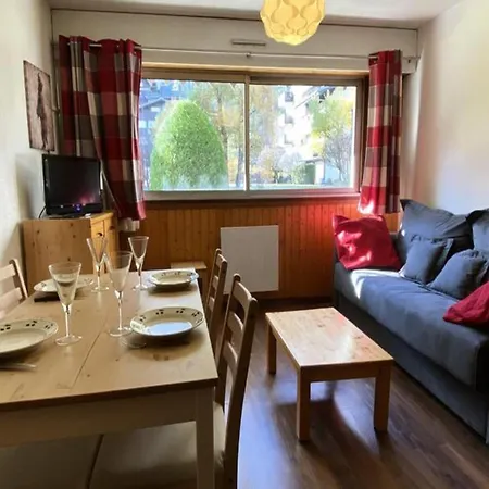 For 4 People Apartment Chamonix